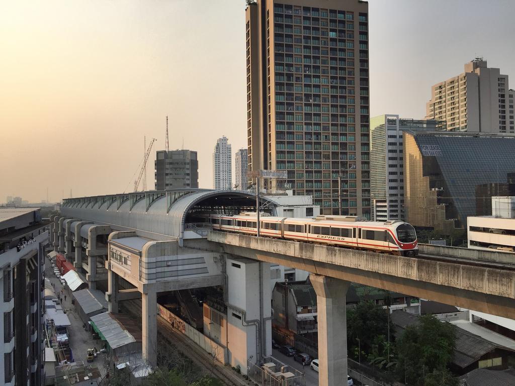 Top High Airport Link Hotel, Bangkok Luaran gambar